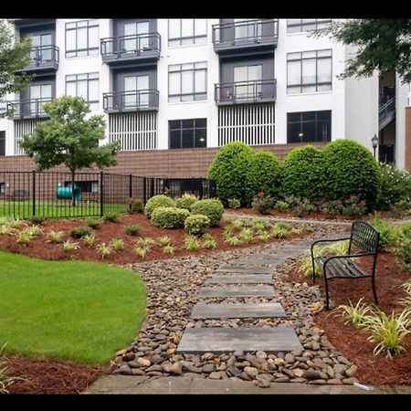 Luxury Apartment Wifi, Gym, Pool, Shops & Food! Unit 329 Charlotte Exteriér fotografie
