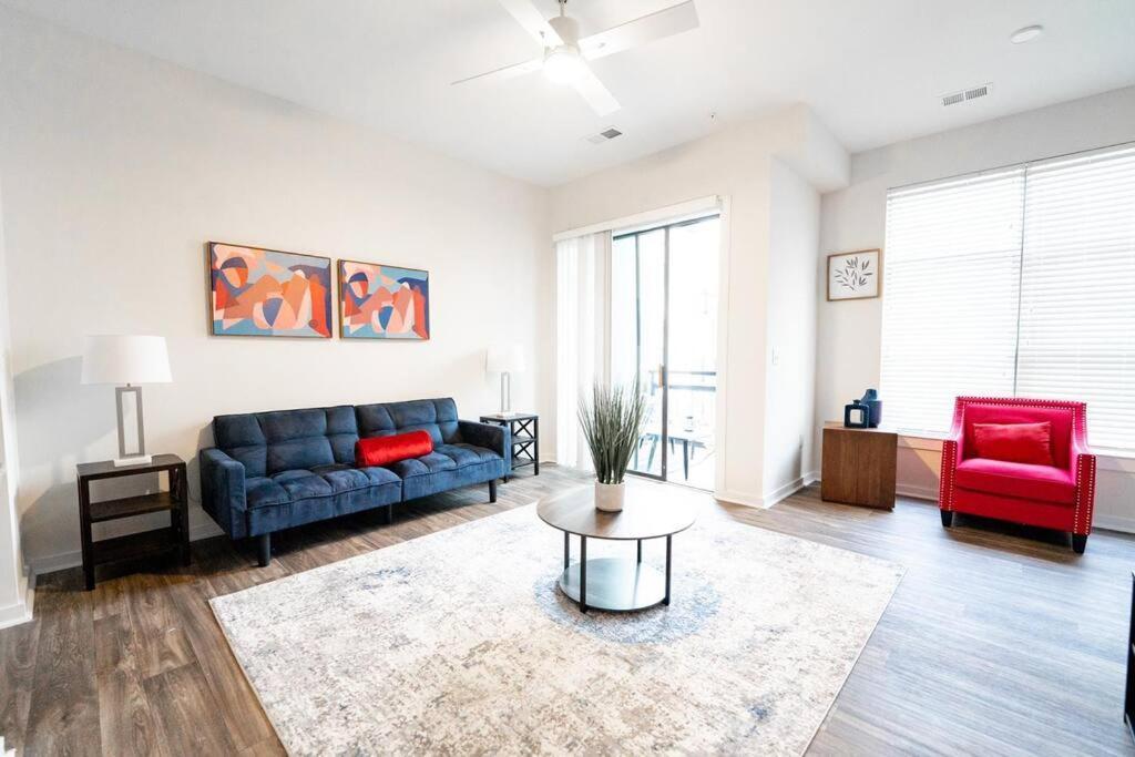 Luxury Apartment Wifi, Gym, Pool, Shops & Food! Unit 329 Charlotte Exteriér fotografie