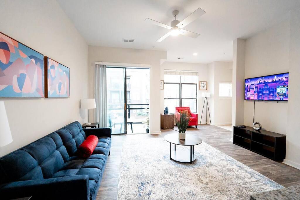 Luxury Apartment Wifi, Gym, Pool, Shops & Food! Unit 329 Charlotte Exteriér fotografie